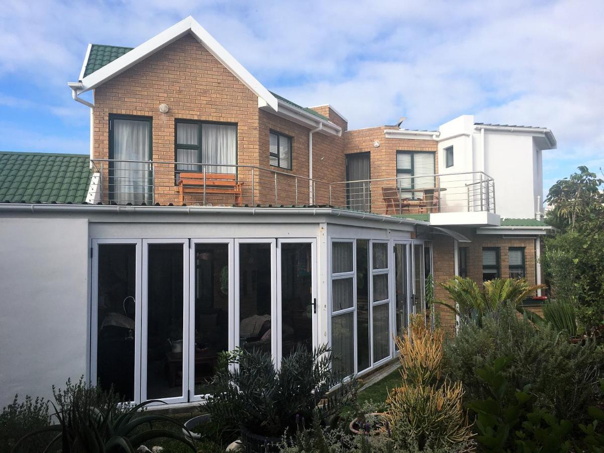 The Sun Catcher Bed & Breakfast Struisbaai Εξωτερικό φωτογραφία